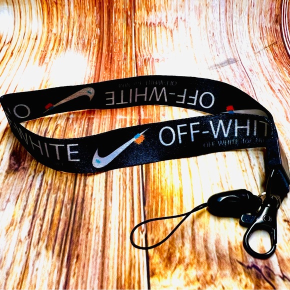 Nike OFF WHITE design Protective case for AirPods3: Black - Picture 2 of 11